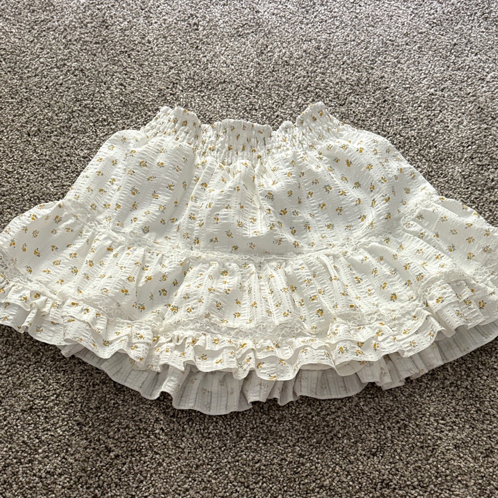 White and Gold Ruffled Skirt